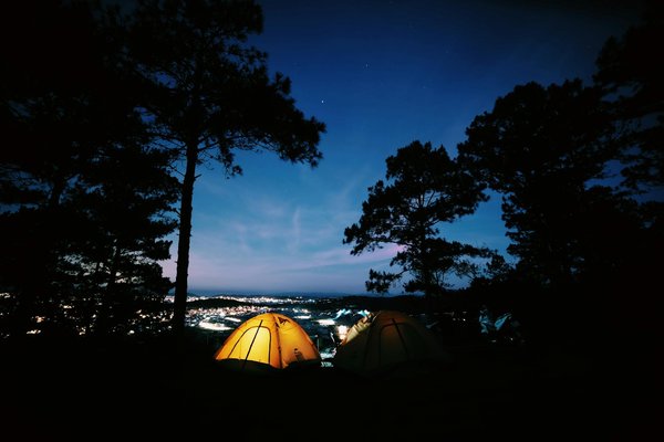 Améliorez Vos Compétences en Trekking : Un Plan d'Entraînement Dynamique de 12 Semaines pour des Randonnées d'Exception